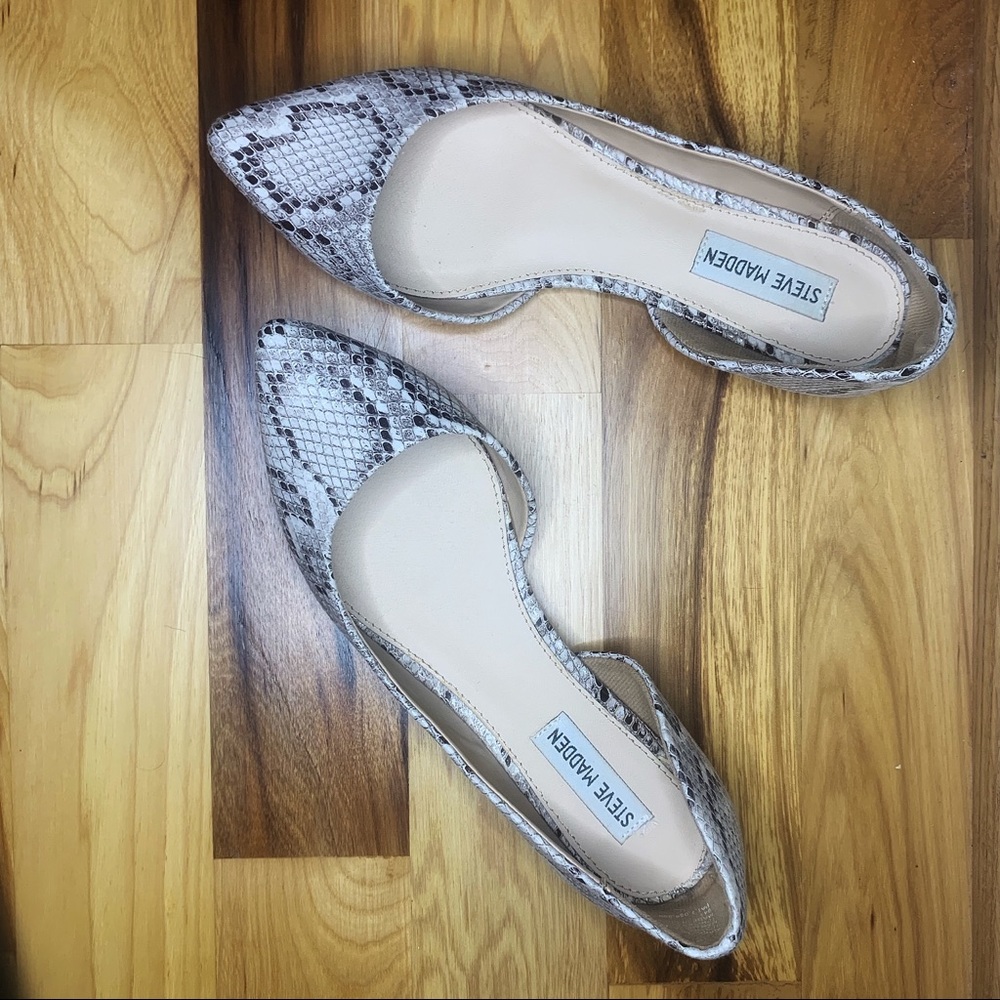 Steve Madden Snakeskin Flats